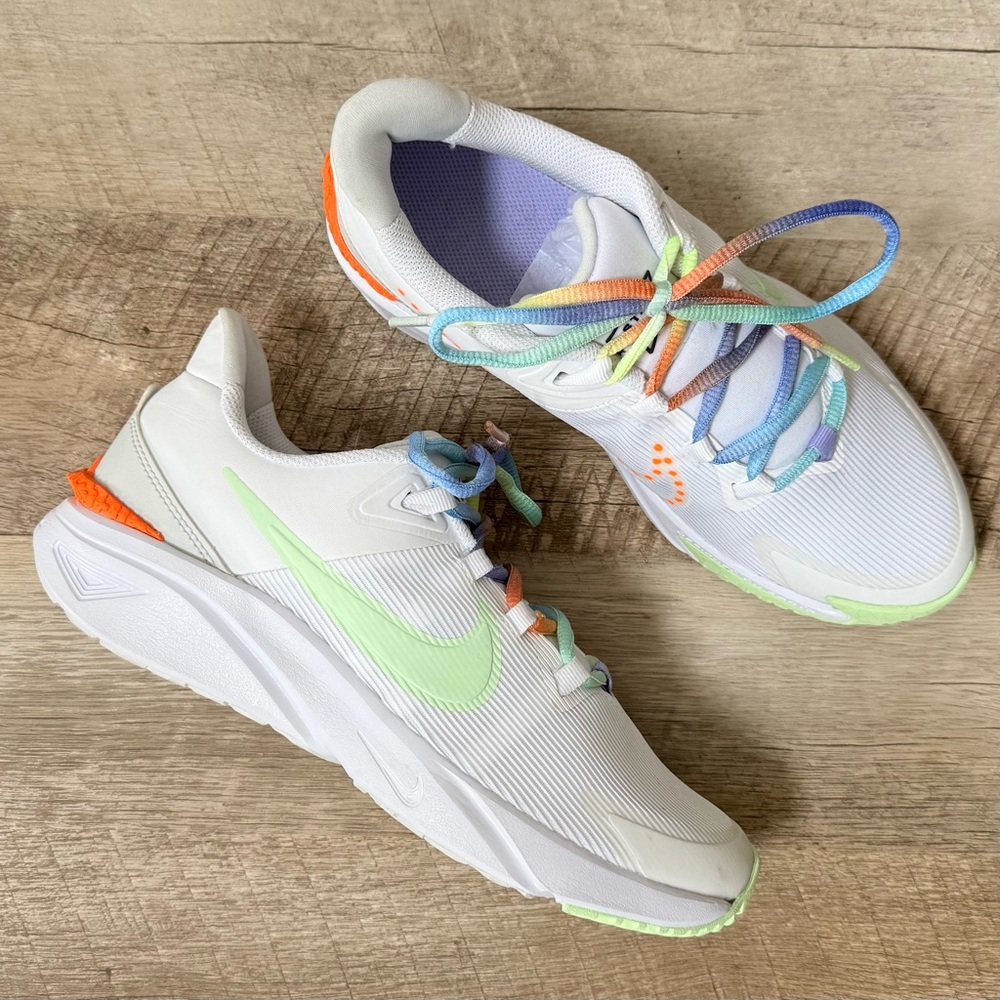 NIKE 7 Youth Star Runner 4 Sneakers / Women’s 8.5 9 Pastel Colorful Neon Shoes - Picture 4 of 14